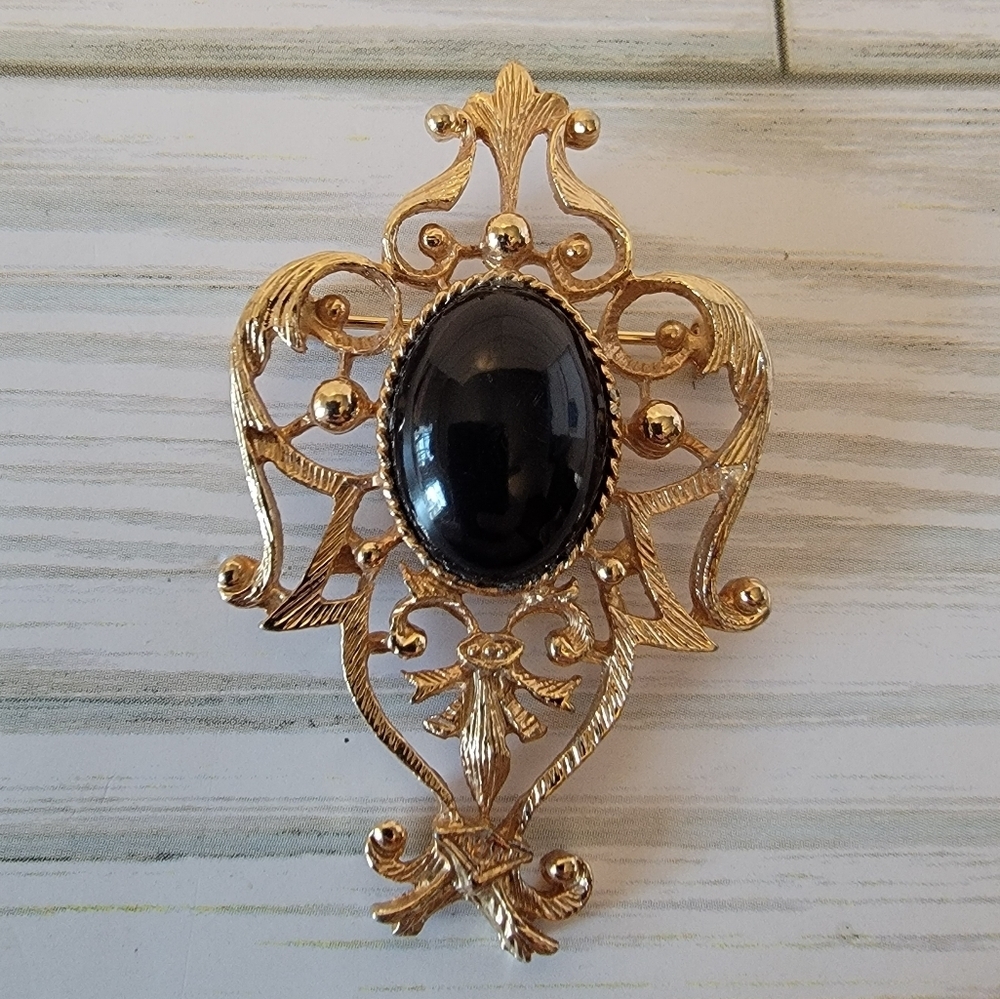 Vintage Gold Tone Black Cabochon Victorian Revival Brooch Pin 2"